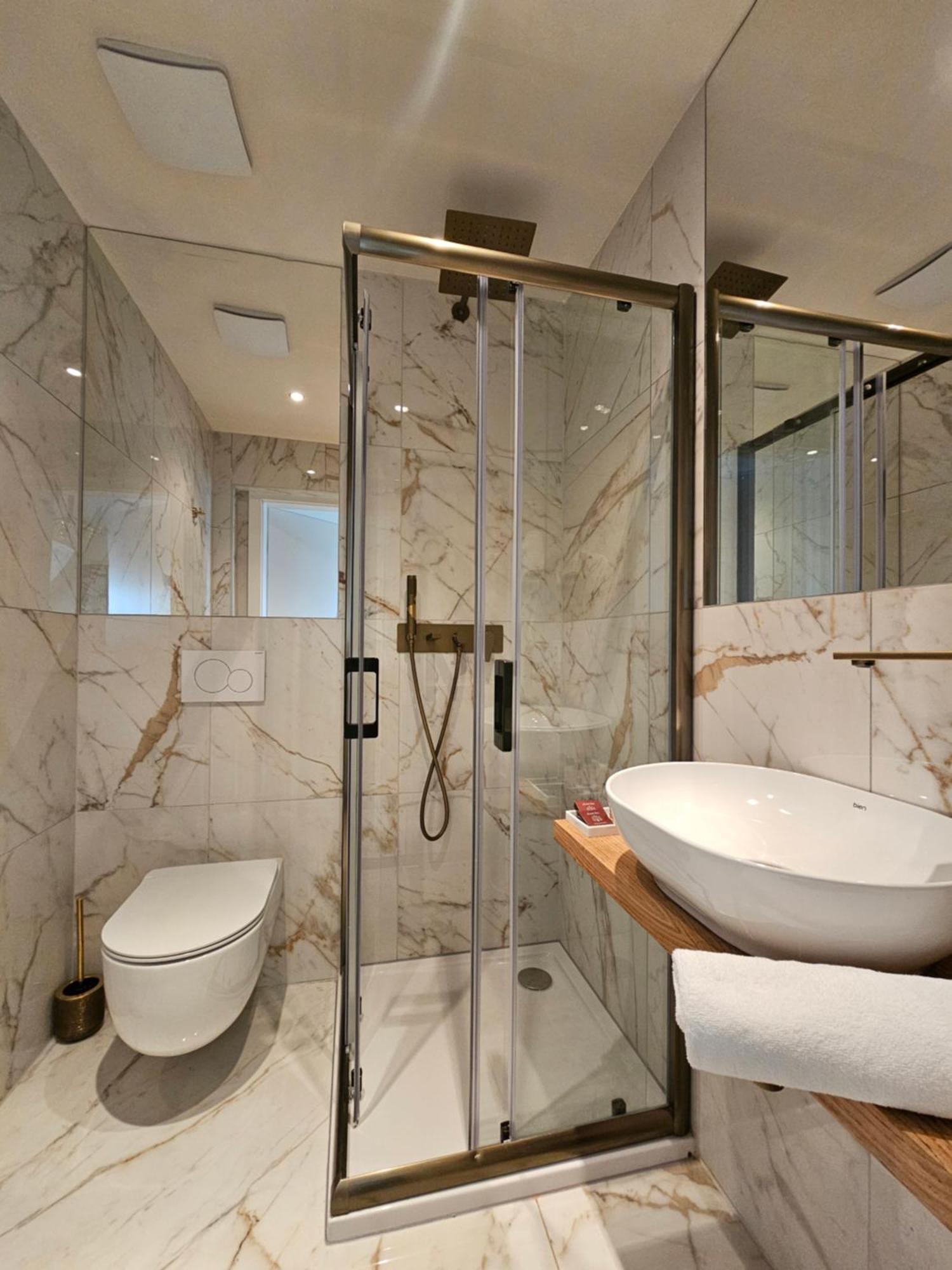 Easy Vienna By Stadtpark - Newly Renovated Экстерьер фото